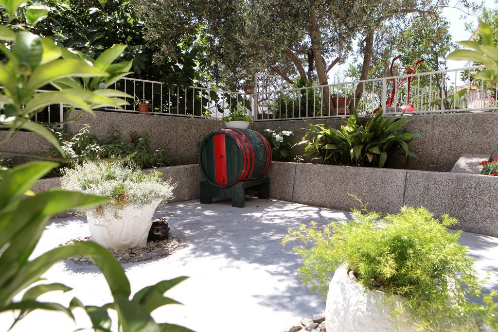 Apartment Carmen Trogir Dış mekan fotoğraf