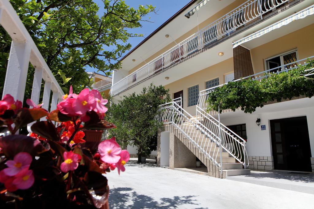 Apartment Carmen Trogir Dış mekan fotoğraf