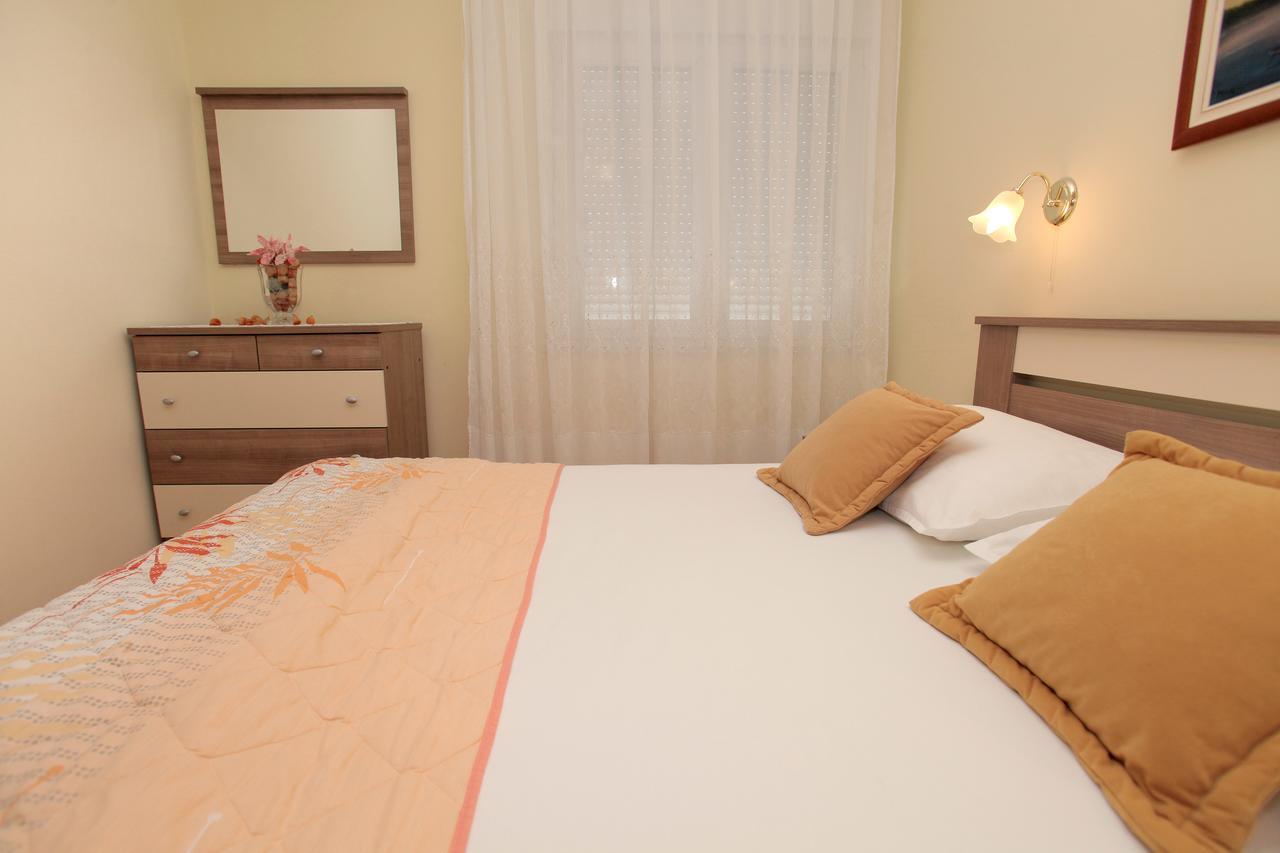 Apartment Carmen Trogir Dış mekan fotoğraf
