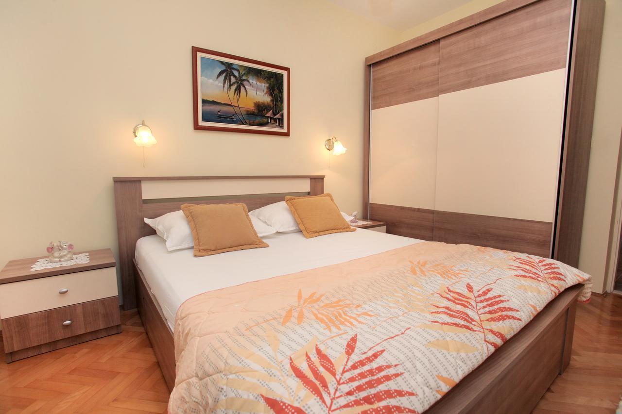 Apartment Carmen Trogir Dış mekan fotoğraf
