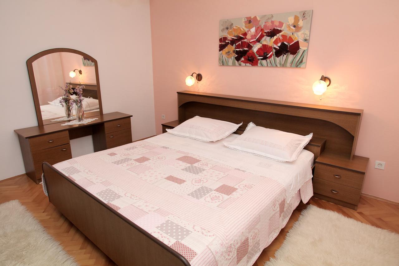 Apartment Carmen Trogir Dış mekan fotoğraf